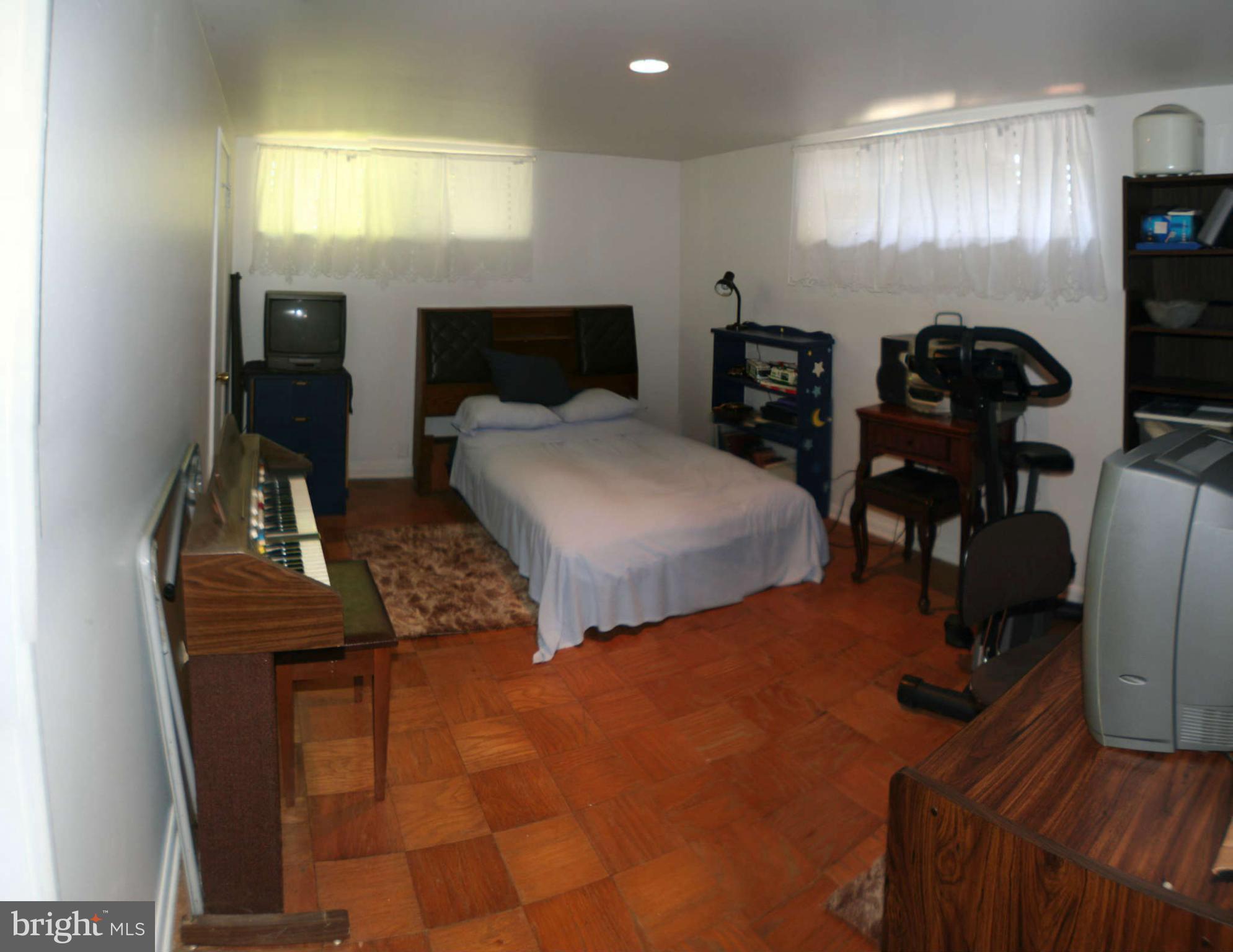 10100 Charington Road Cockeysville, MD 21030 - Photo 10 of 27 Bedroom
