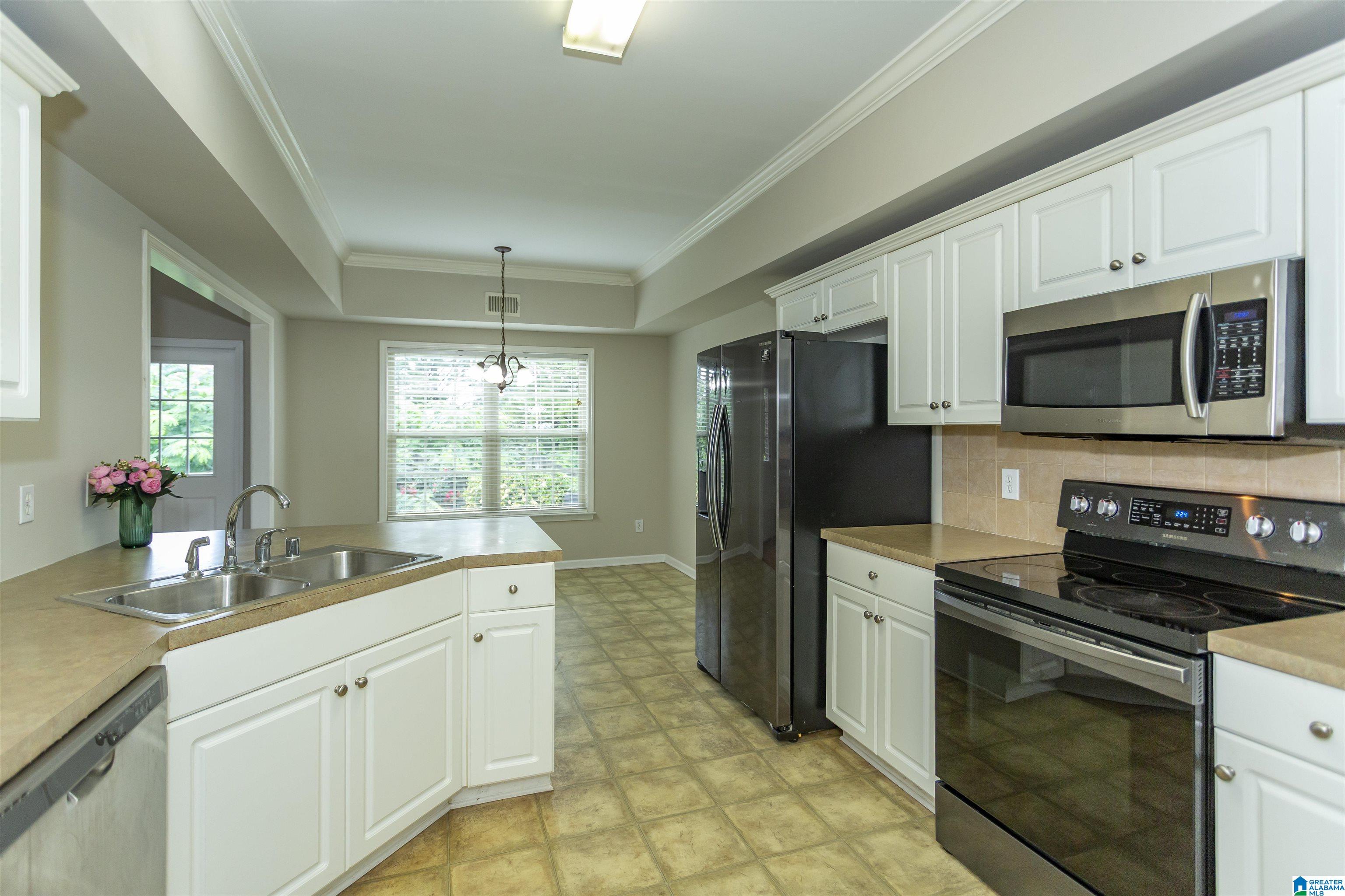 6268 Kestral View Road Trussville, AL 35173 - Photo 11 of 53