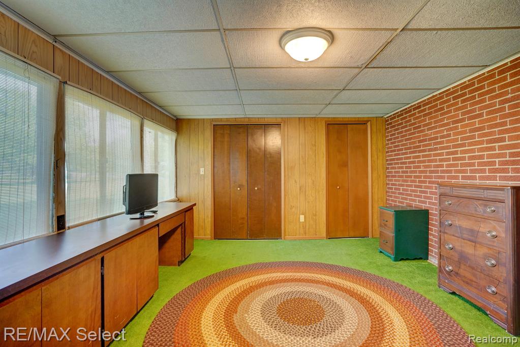 1453 North Long Lake Road Fenton, MI 48430 - Photo 45 of 47