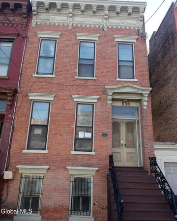 $1,702 | 336 Clinton Avenue, Unit BSMT, Albany, NY 12206