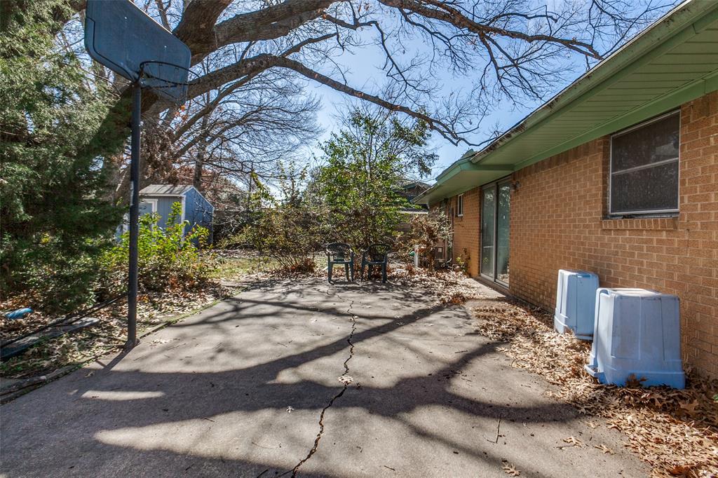 12018 Sunland Street Dallas, TX 75218 - Photo 21 of 25