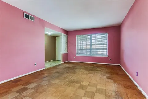 $325,000 | 12018 Sunland Street, Dallas, TX 75218