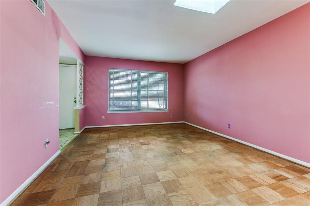 12018 Sunland Street Dallas, TX 75218 - Photo 4 of 25