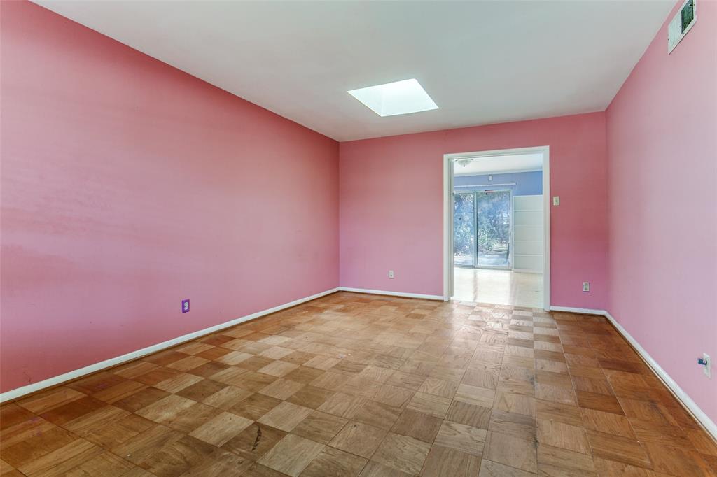 12018 Sunland Street Dallas, TX 75218 - Photo 5 of 25