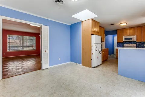 $325,000 | 12018 Sunland Street, Dallas, TX 75218