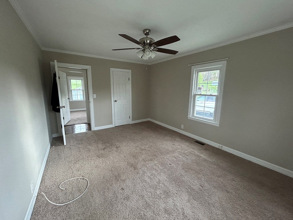 1481 Dry Road Speedwell, VA 24374 - Photo 20 of 50 Gallery Image 20