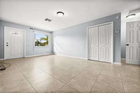 $999,000 | 781 101st Avenue North, Naples, FL 34108