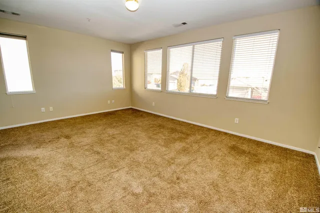 $2,800 | 3363 Fairway Court, Sparks, NV 89431