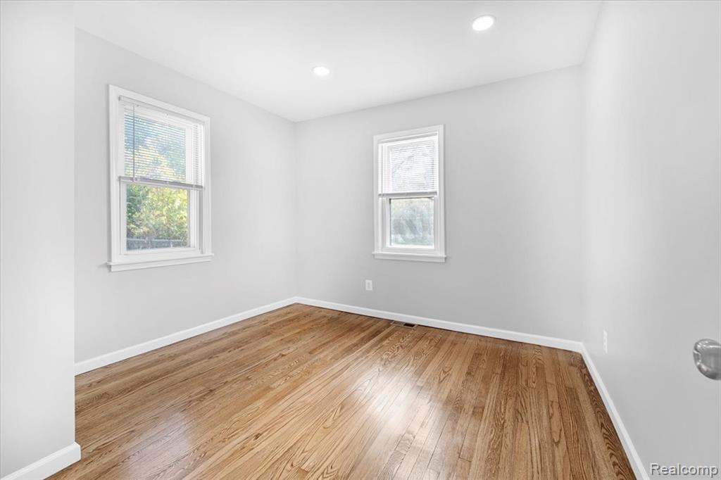 6211 Inkster Road Taylor, MI 48180 - Photo 11 of 24 Gallery Image 11