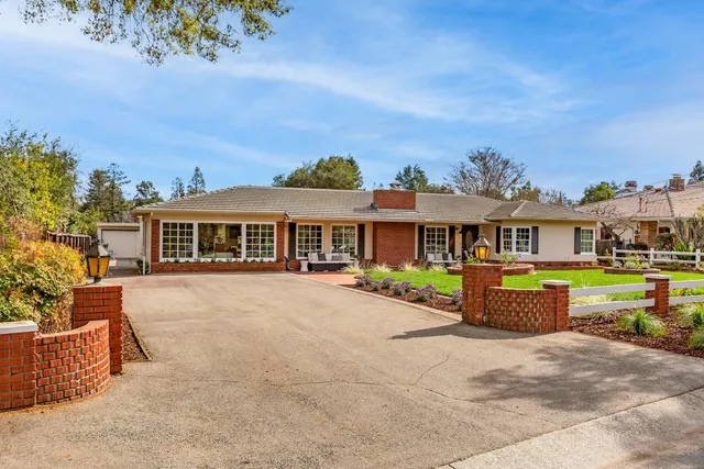 $5,888,083 | 83 Doud Drive, Los Altos, CA 94022