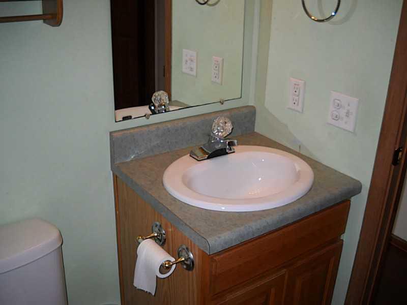 168 Meadow Road Durham, ME 04222 - Photo 21 of 27 Bathroom.