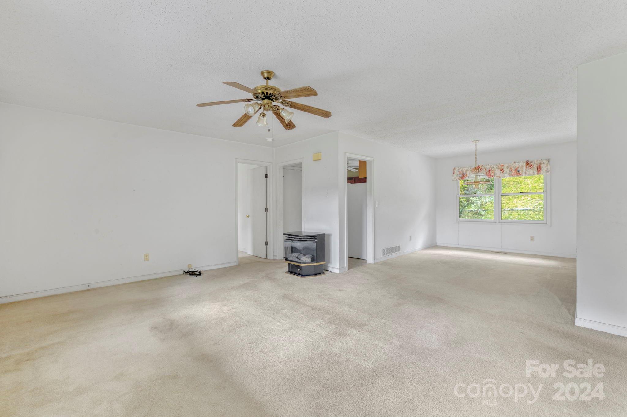 45 Chestnut Cove Road Brevard, NC 28712 - Photo 11 of 47 Gallery Image 11