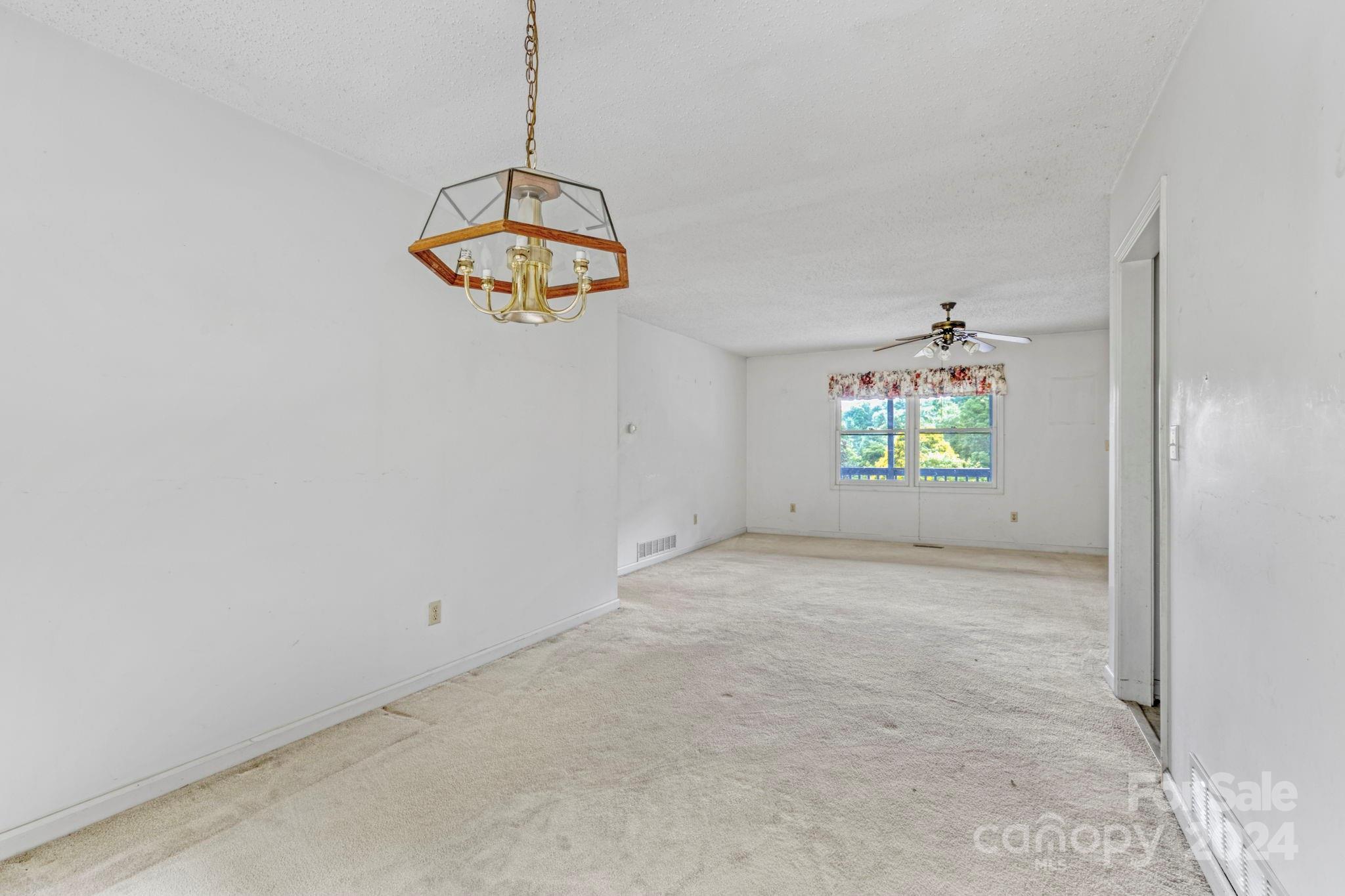 45 Chestnut Cove Road Brevard, NC 28712 - Photo 12 of 47 Gallery Image 12