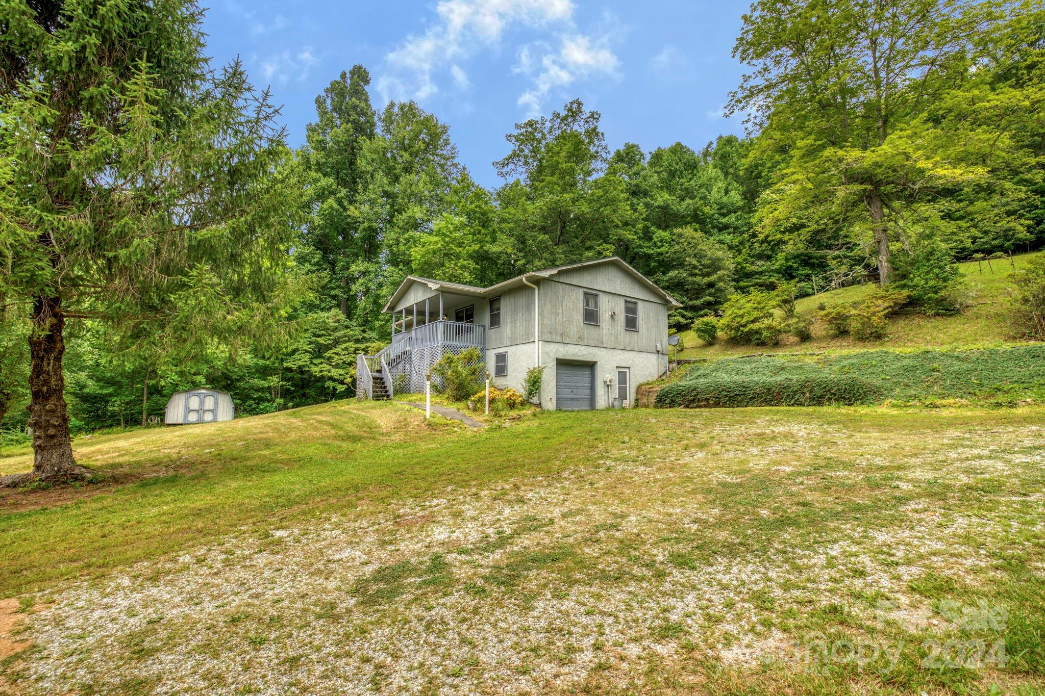 45 Chestnut Cove Road Brevard, NC 28712 - Photo 3 of 47 Gallery Image 3