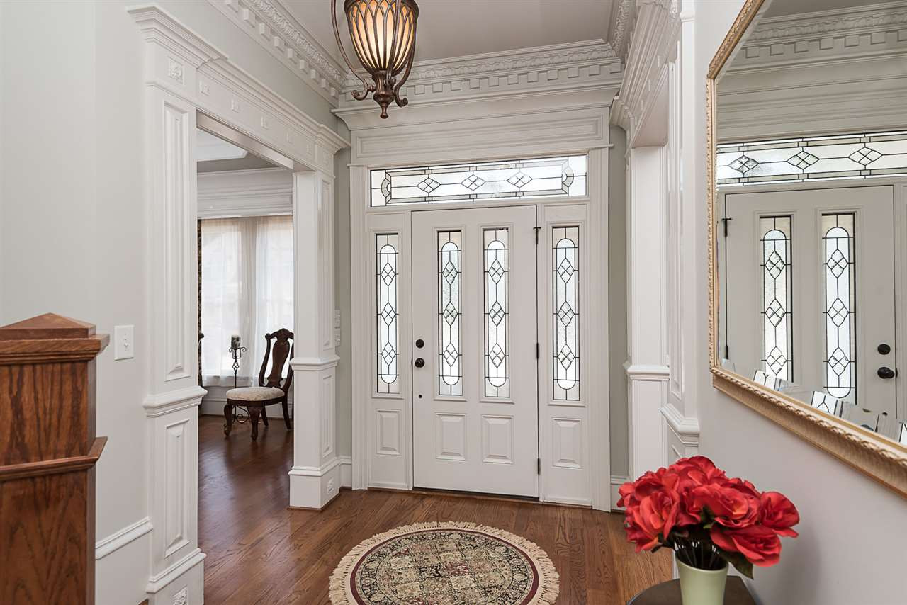 12701 Topiary Court Raleigh, NC 27614 - Photo 2 of 25 Exquisite Custom Molding