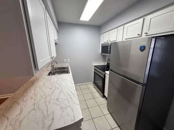 $1,200 | 827 Richmond Street, Unit F, Tallahassee, FL 32304