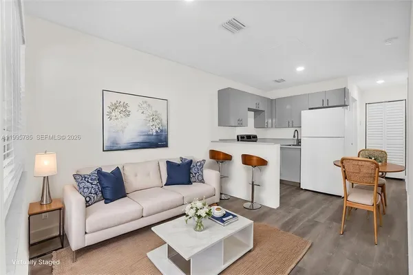 $1,750 | 1730 Acapulco Drive, Unit 3, Miramar, FL 33023