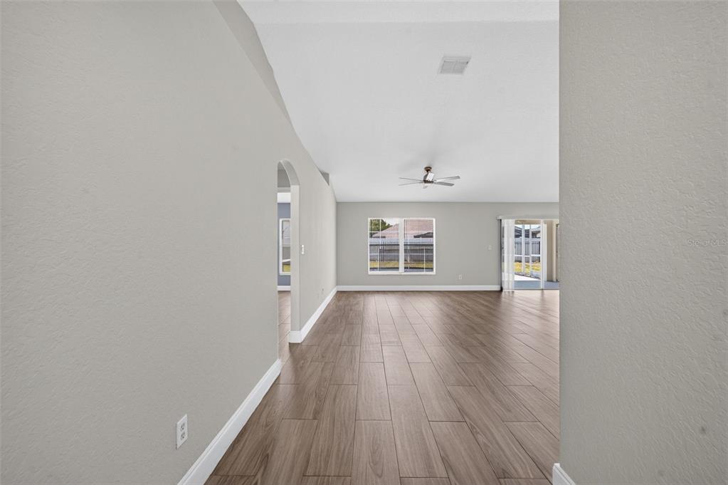 3350 Countryside View Drive St. Cloud, FL 34772 - Photo 5 of 39