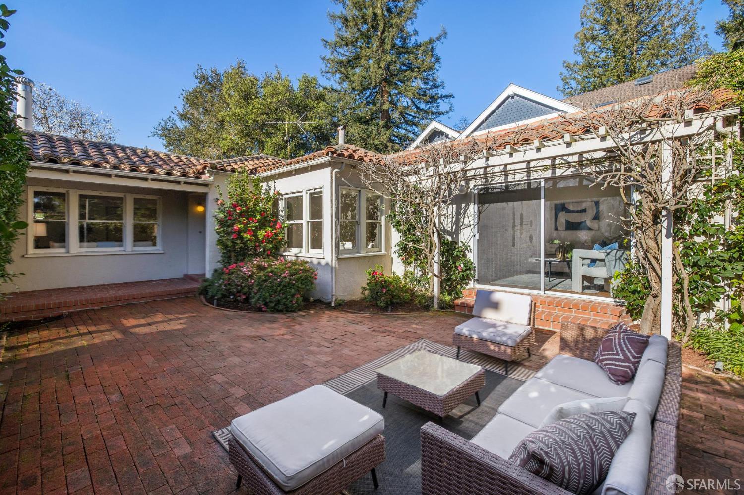 325 Yale Road Menlo Park, CA 94025 - Photo 1 of 1 Gallery Image 1
