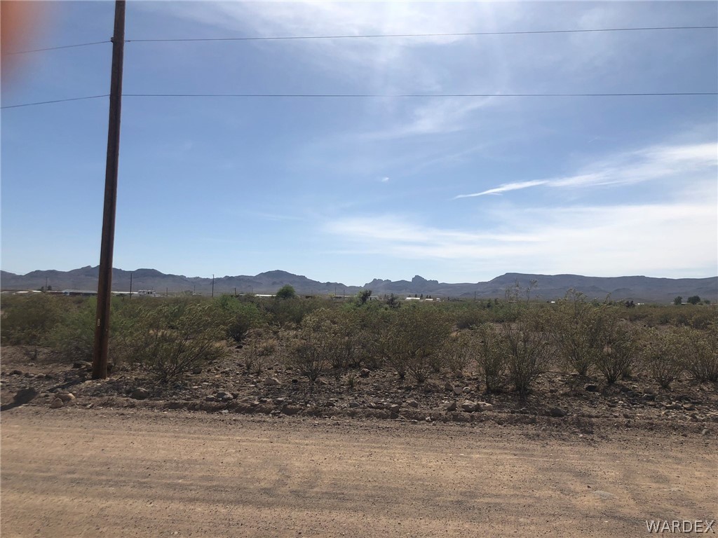 3792 Elfrida Road Golden Valley, AZ 86413 - Photo 7 of 8