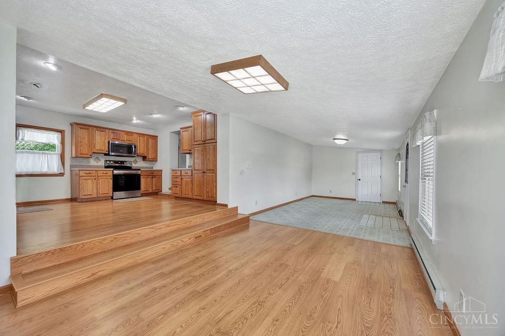 1701 Morman Road Hamilton, OH 45013 - Photo 9 of 49