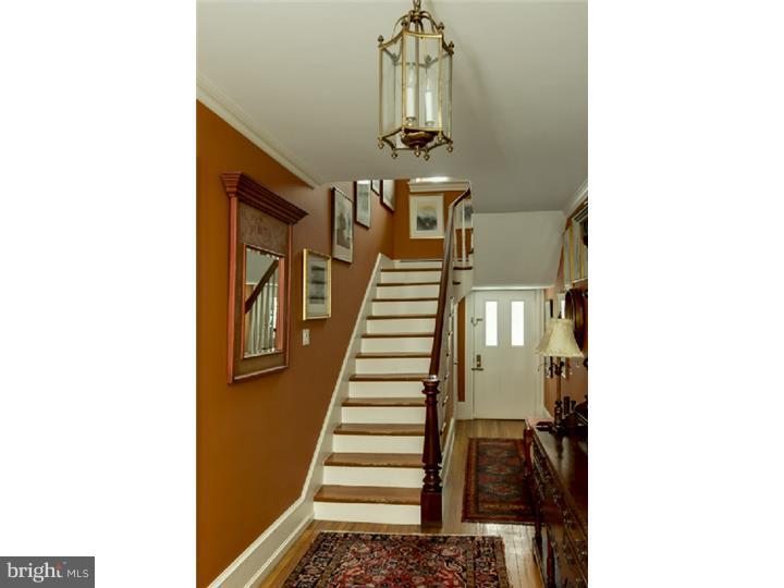 327 South Valley Road Paoli, PA 19301 - Photo 2 of 25 Foyer