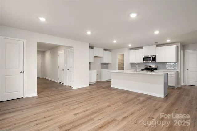 $2,200 | 108 Rock Avenue, Statesville, NC 28625