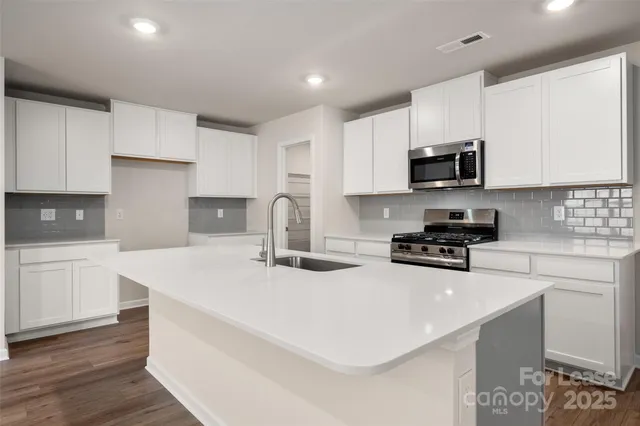 $2,200 | 108 Rock Avenue, Statesville, NC 28625