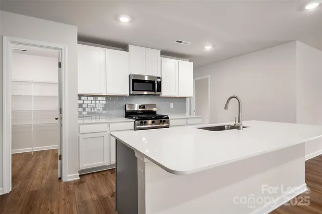 $2,200 | 108 Rock Avenue, Statesville, NC 28625