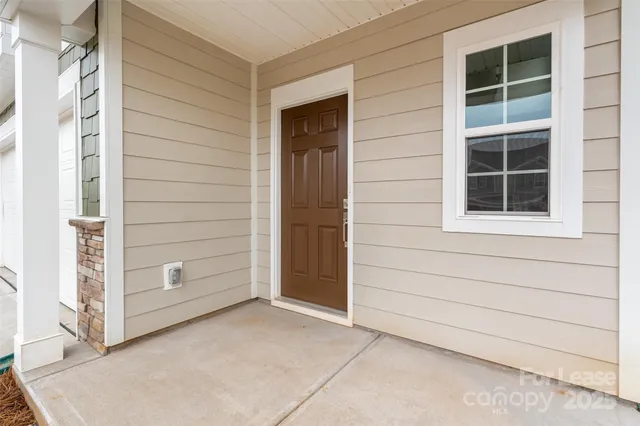 $2,200 | 108 Rock Avenue, Statesville, NC 28625