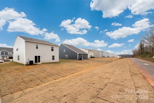 $2,200 | 108 Rock Avenue, Statesville, NC 28625