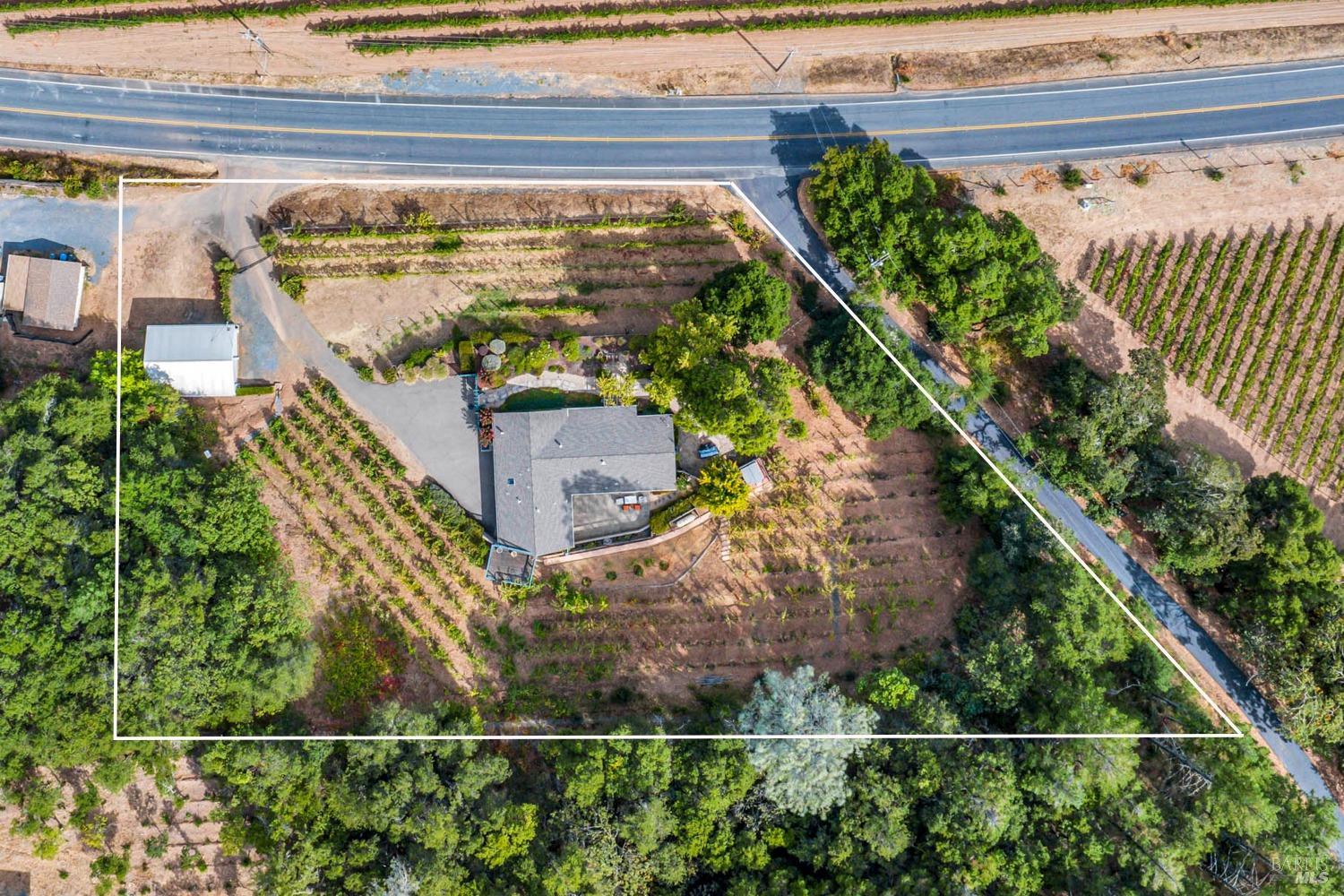 1389 Canyon Road Geyserville, CA 95441 - Photo 9 of 59