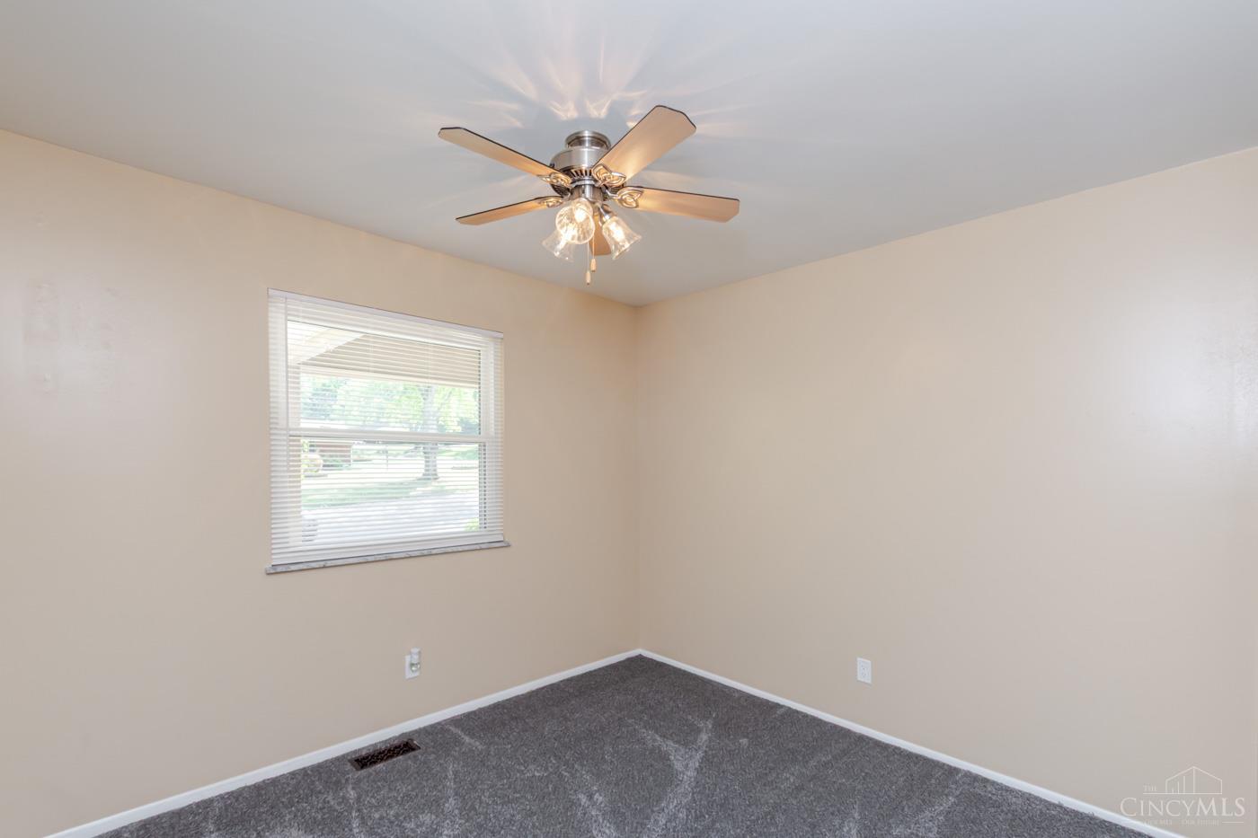 6175 Carnation Road Dayton, OH 45449 - Photo 21 of 35 Gallery Image 21