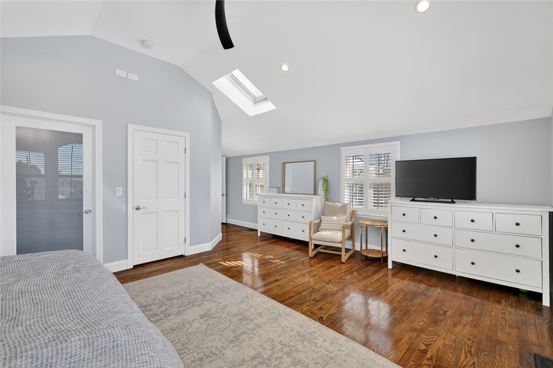 92 Locust Street Portsmouth, RI 02871 - Photo 12 of 29