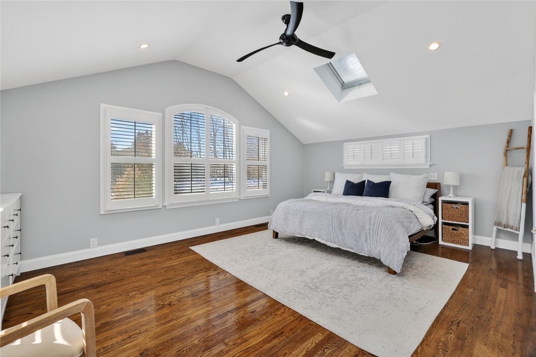 92 Locust Street Portsmouth, RI 02871 - Photo 14 of 29