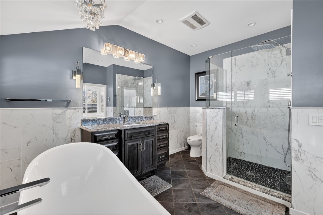 92 Locust Street Portsmouth, RI 02871 - Photo 17 of 29