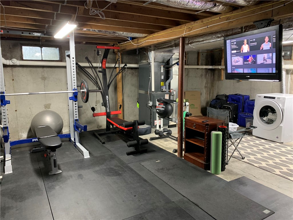 92 Locust Street Portsmouth, RI 02871 - Photo 27 of 29