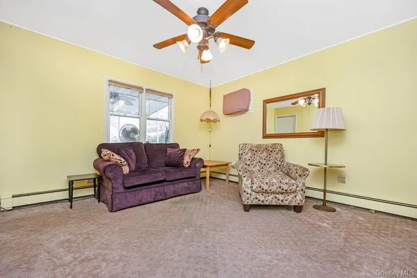 $799,000 | 95 Elm Drive North, Levittown, NY 11756