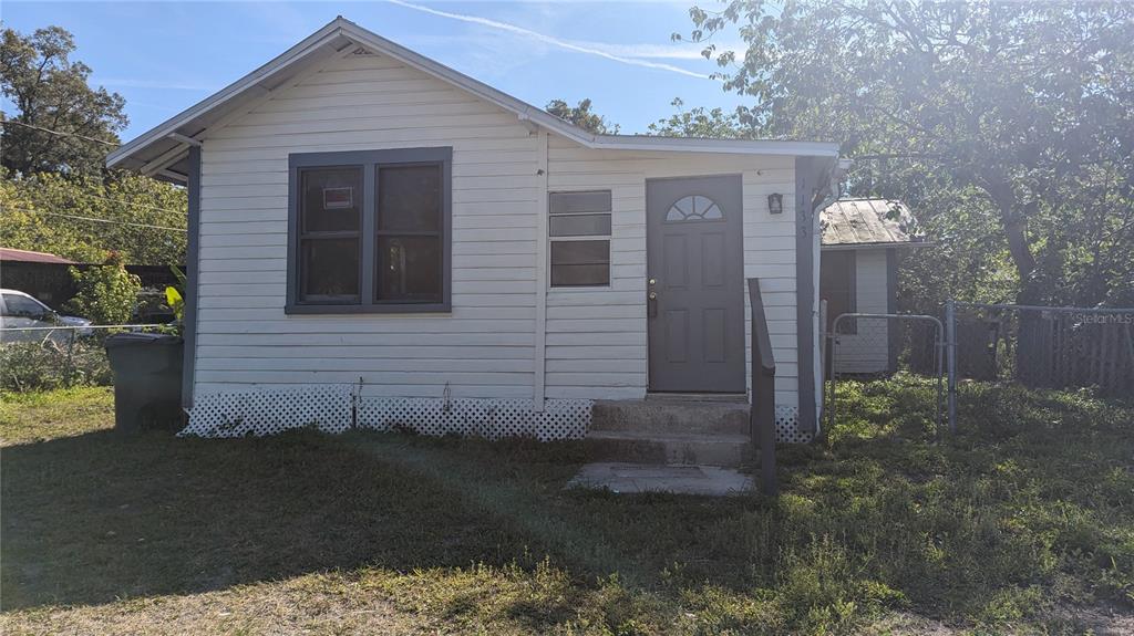 1133 North Swindell Ave  