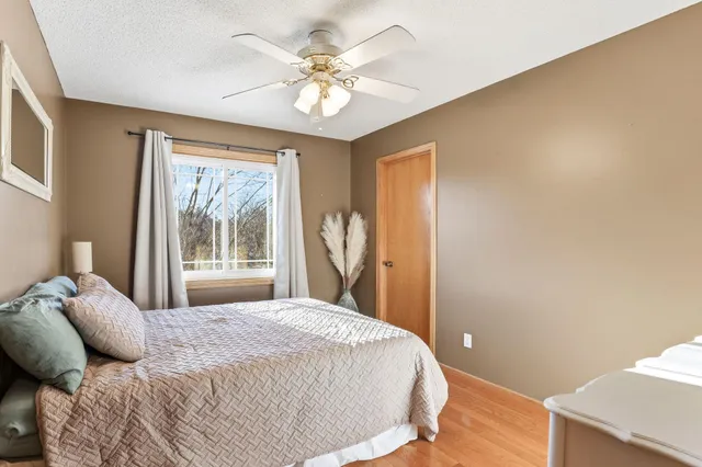 $429,900 | 7876 Isleton Avenue South, Cottage Grove, MN 55016