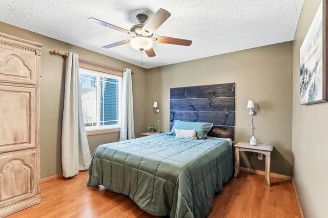 $429,900 | 7876 Isleton Avenue South, Cottage Grove, MN 55016