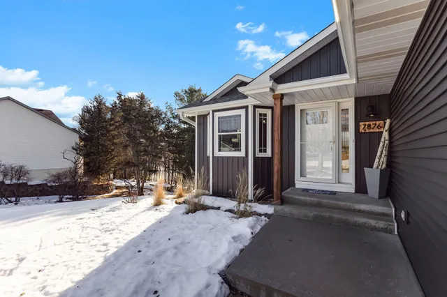 $429,900 | 7876 Isleton Avenue South, Cottage Grove, MN 55016