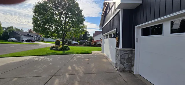 $429,900 | 7876 Isleton Avenue South, Cottage Grove, MN 55016