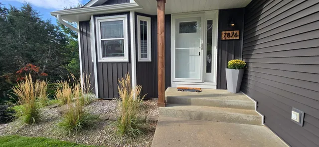 $429,900 | 7876 Isleton Avenue South, Cottage Grove, MN 55016