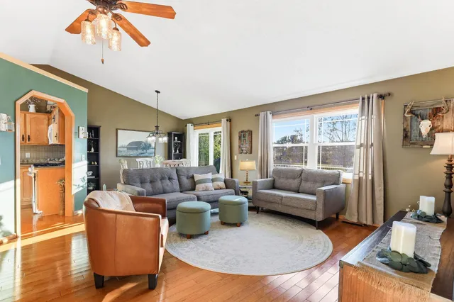 $429,900 | 7876 Isleton Avenue South, Cottage Grove, MN 55016