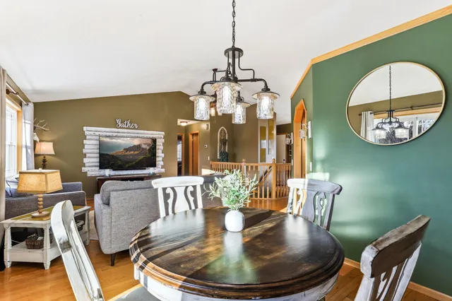 $429,900 | 7876 Isleton Avenue South, Cottage Grove, MN 55016