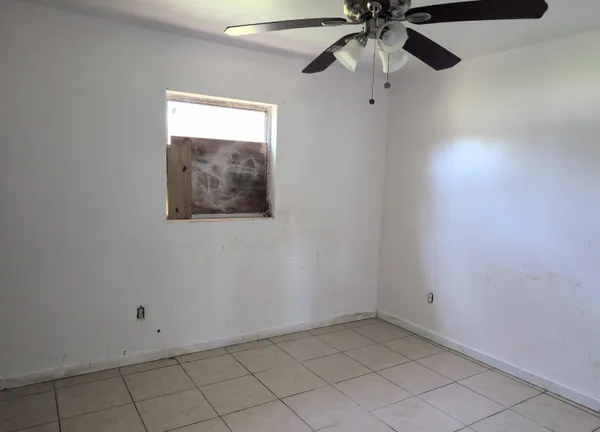 $170,000 | 521 North 22nd Street, Fort Pierce, FL 34950