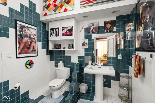 $2,850,000 | 3463 Sedgemoor Circle, Carmel, IN 46032