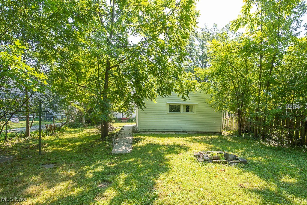 1502 Felton Road South Euclid, OH 44121 - Photo 28 of 30