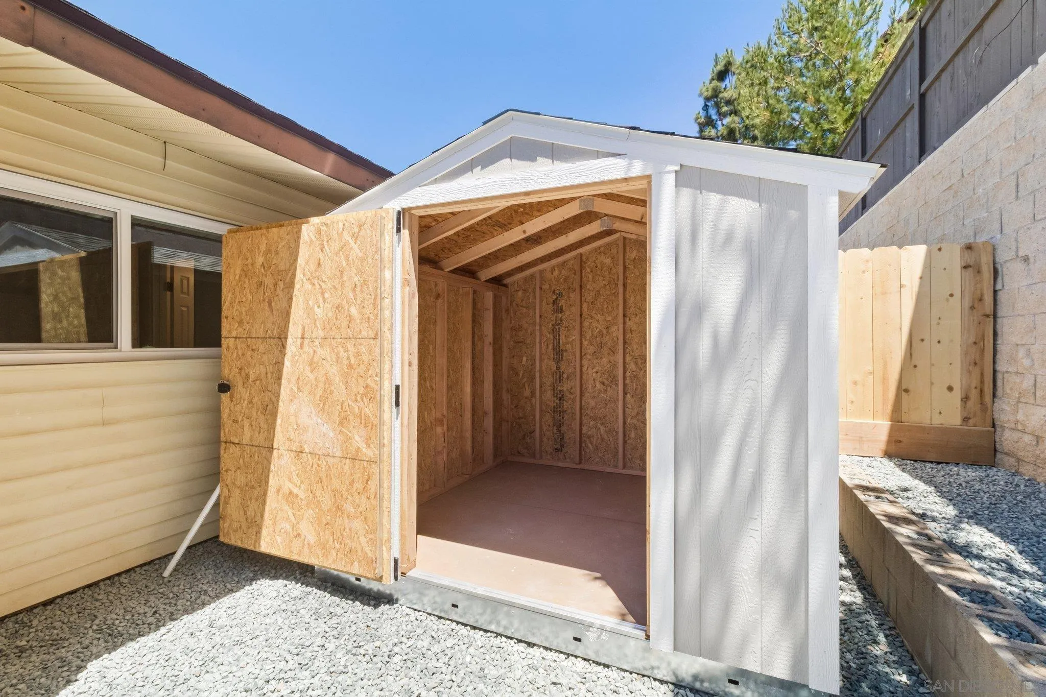 8717 Carribean Way Santee, CA 92071 - Photo 27 of 55